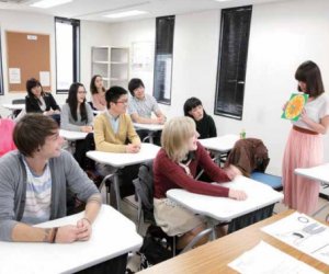 日本上市教育集团—传统留学